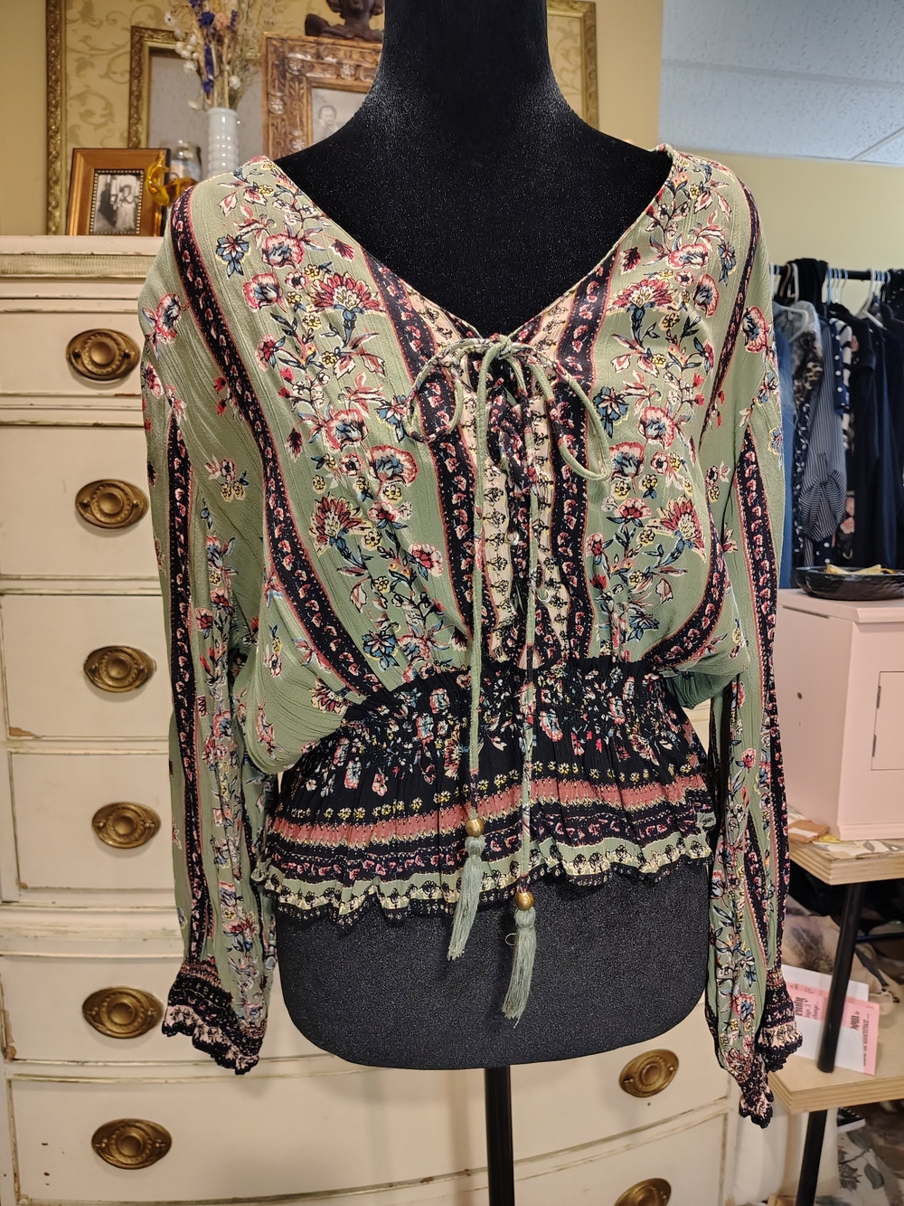 Angie Sage Green Floral Lace-Up Peasant Blouse